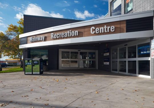 4015 Mainway, Burlington ON – Mainway Recreation Centre