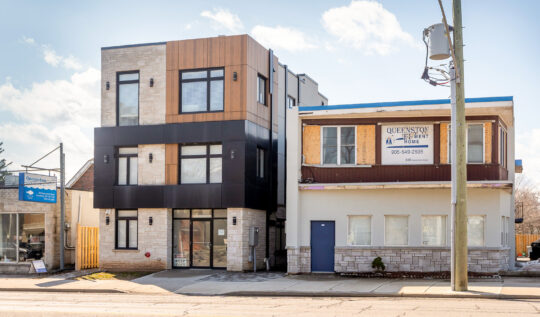 348 Queenston Road, Hamilton ON – Retirement Home
