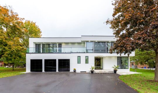 4511 Guelph Line, Burlington ON