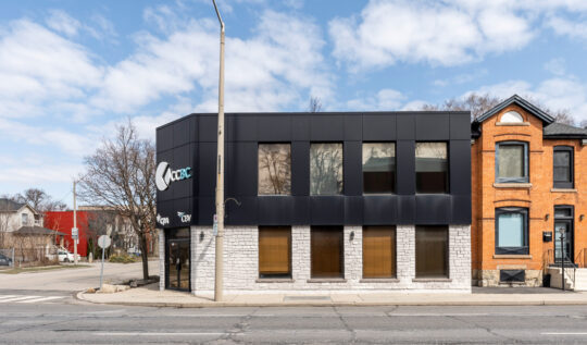 374 Main Street West, Hamilton ON – Exterior Office Renovation